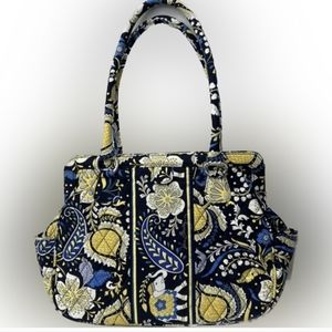 Vera Bradley Frame Shoulder handbag in Ellie Elephant print. Excellent condition